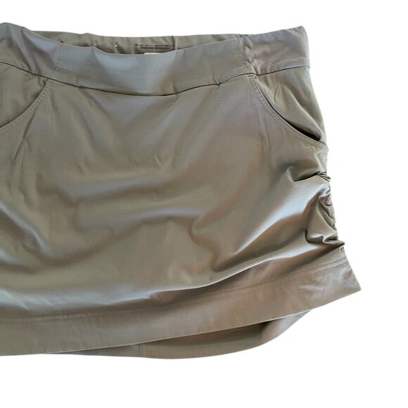 Columbia Omni-Shield Women's All Seasons Ruched Skort - Picture 5 of 7